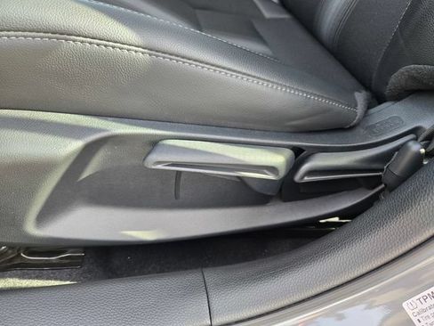 Used 2025 Honda Civic Sport image 11