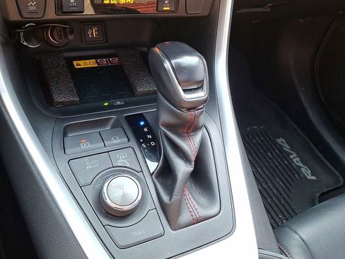 Used 2023 Toyota RAV4 XSE w/ Weather Package image 17