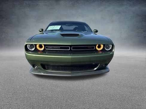 Used 2022 Dodge Challenger R/T RWD image 9