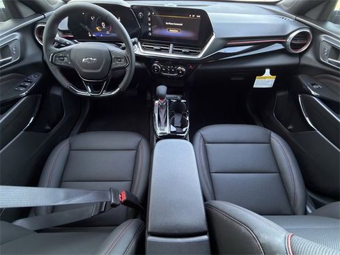 New 2026 Chevrolet Trax RS w/ Sunroof Package image 10