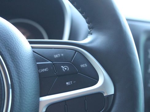 Used 2018 Jeep Compass Latitude w/ Cold Weather Group image 25