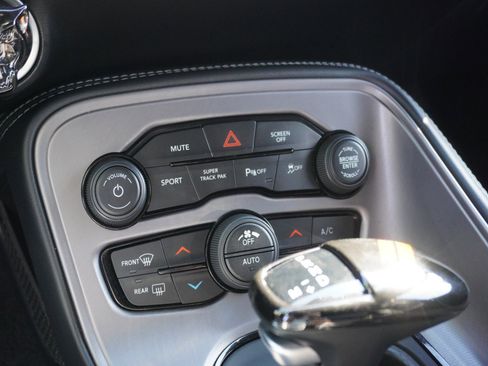 Used 2023 Dodge Challenger GT w/ Plus Package image 20