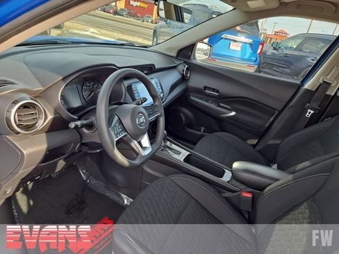 Used 2021 Nissan Kicks SV w/ Interior Electronics Package image 17