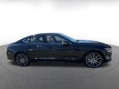 Used 2025 Genesis G70 2.5T image 16