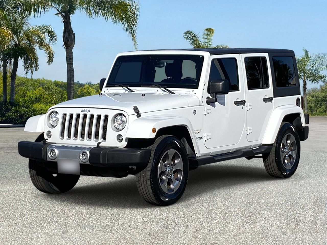Used 2018 Jeep Wrangler Unlimited Sahara AWD/4WD image 2