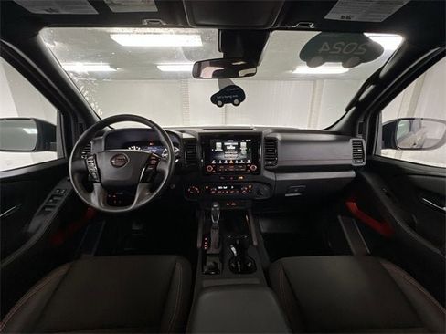 Used 2024 Nissan Frontier PRO-4X w/ Off-Road Protection Package image 19