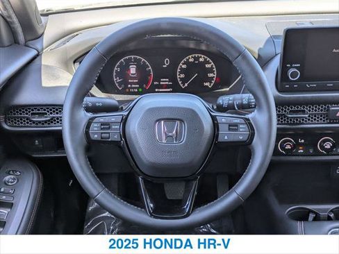 Certified 2025 Honda HR-V Sport image 15