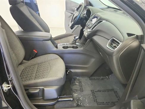 Used 2024 Chevrolet Equinox LT w/ LPO, Floor Liner Package FWD image 35