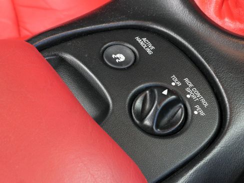 Used 2000 Chevrolet Corvette Convertible w/ Memory Pkg image 18