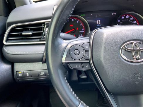 Used 2022 Toyota Camry XSE w/ Navigation Package image 24