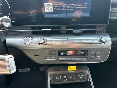 New 2026 Hyundai Kona SEL Premium AWD/4WD image 30