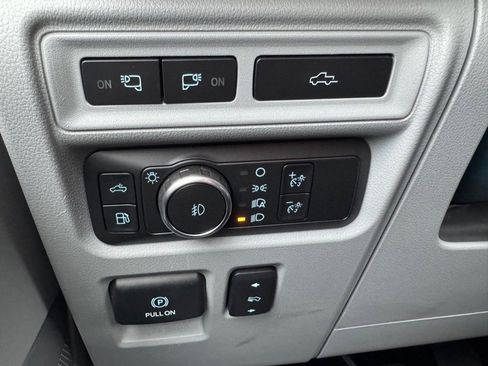 Used 2021 Ford F150 Limited image 50