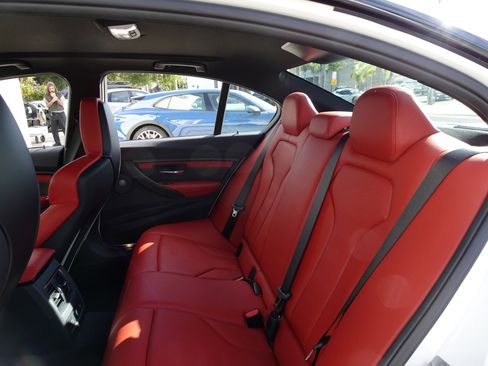 Used 2017 BMW M3 image 15