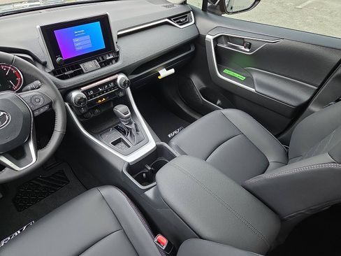 New 2025 Toyota RAV4 XLE Premium image 11