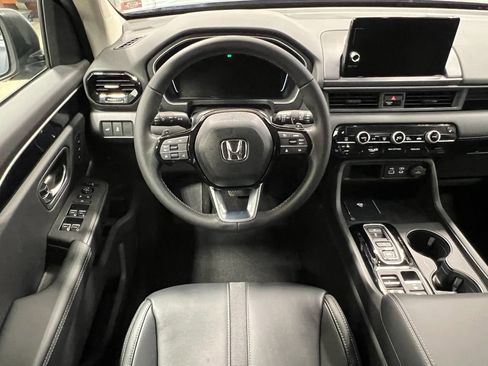 New 2025 Honda Pilot EX-L image 19