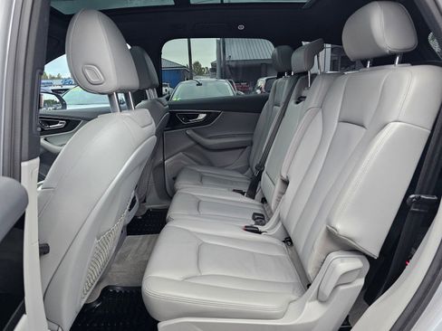 Used 2019 Audi Q7 3.0T Premium Plus image 23