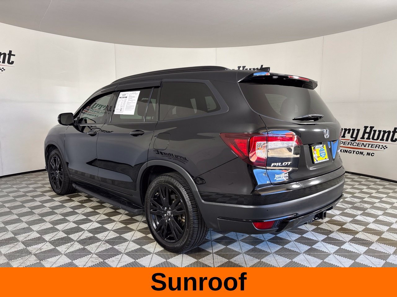 Used 2020 Honda Pilot Black Edition image 8