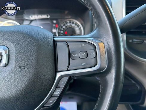 Used 2024 RAM 3500 Laramie image 30