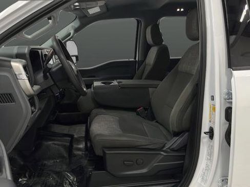 Used 2023 Ford F350 XLT image 9
