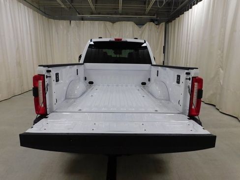 New 2026 Ford F350 Lariat w/ FX4 Off-Road Package image 17