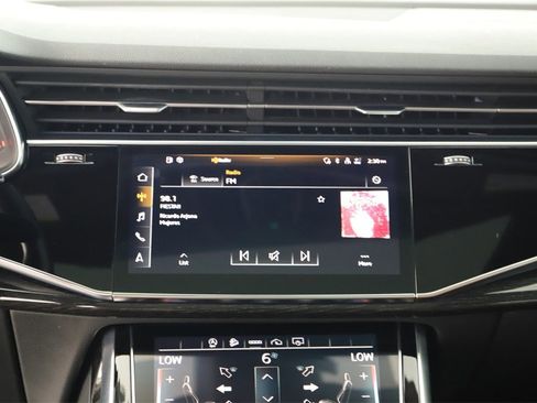 Used 2021 Audi Q7 3.0T Premium w/ Convenience Package image 19