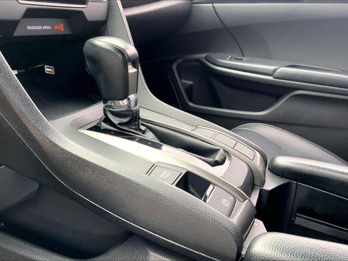 Used 2019 Honda Civic Sport image 17