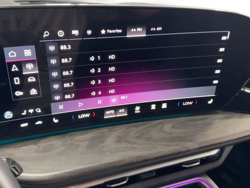 Certified 2025 Audi Q5 Premium w/ Convenience Package image 23