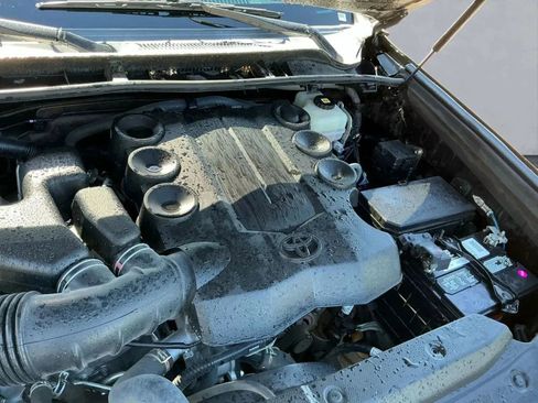 Used 2021 Toyota 4Runner Limited image 23