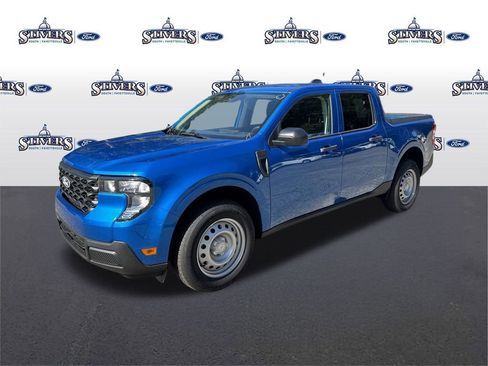New 2025 Ford Maverick XL image 3
