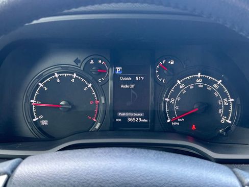 Used 2024 Toyota 4Runner SR5 Premium w/ Moonroof Package RWD image 34