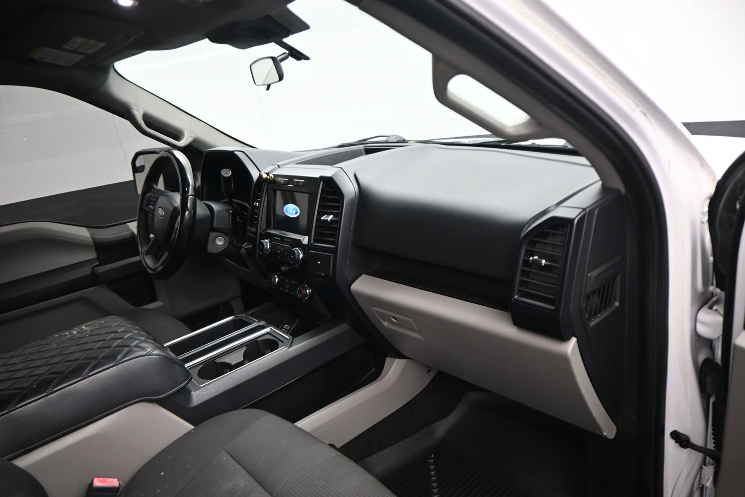 Used 2019 Ford F150 XL w/ Equipment Group 101A Mid RWD image 21