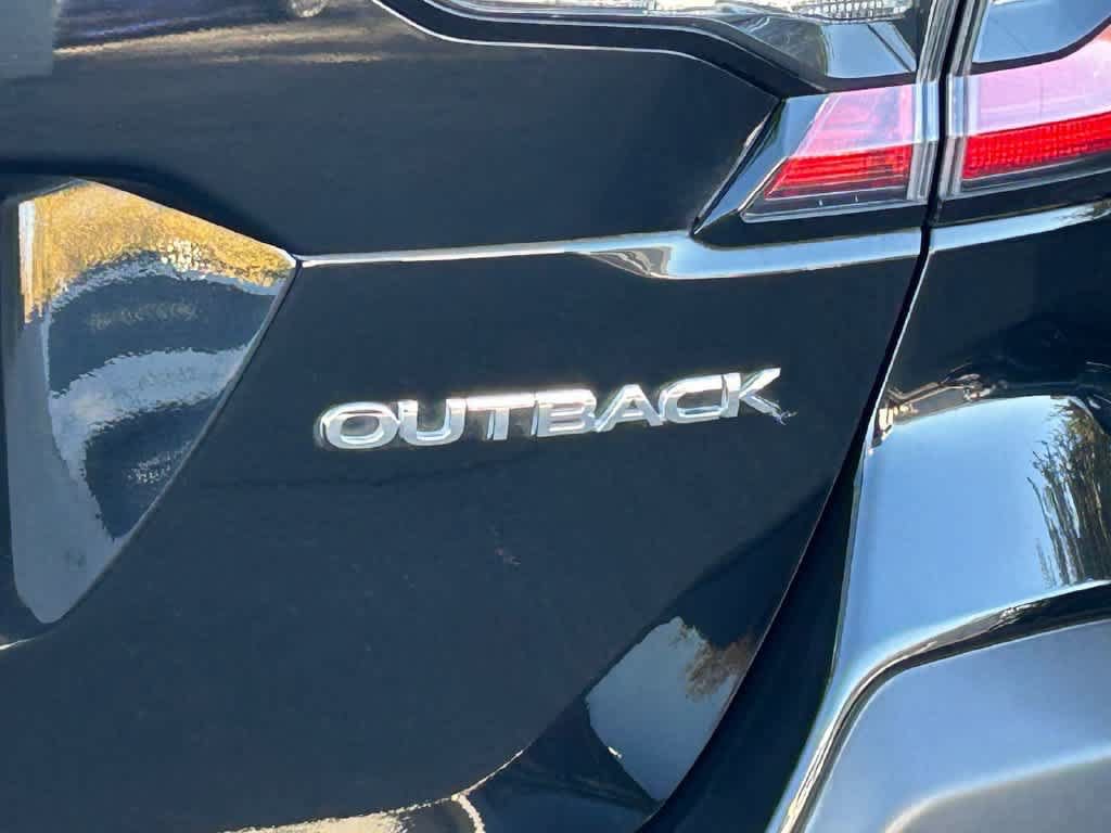 Certified 2024 Subaru Outback Premium AWD/4WD image 6
