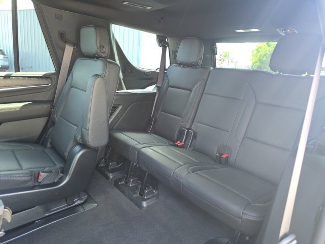 Used 2023 GMC Yukon Denali AWD/4WD image 32