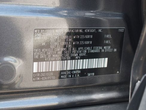 Used 2023 Toyota RAV4 XSE AWD/4WD image 25