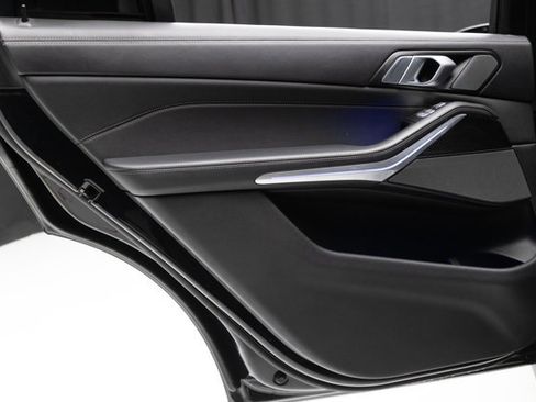 Used 2024 BMW X7 M60i w/ Executive Package image 54