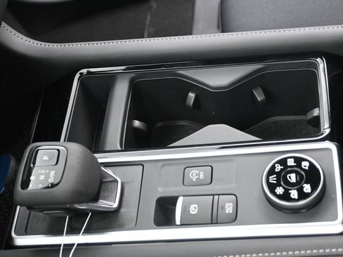 New 2026 Nissan Pathfinder SV AWD/4WD image 26