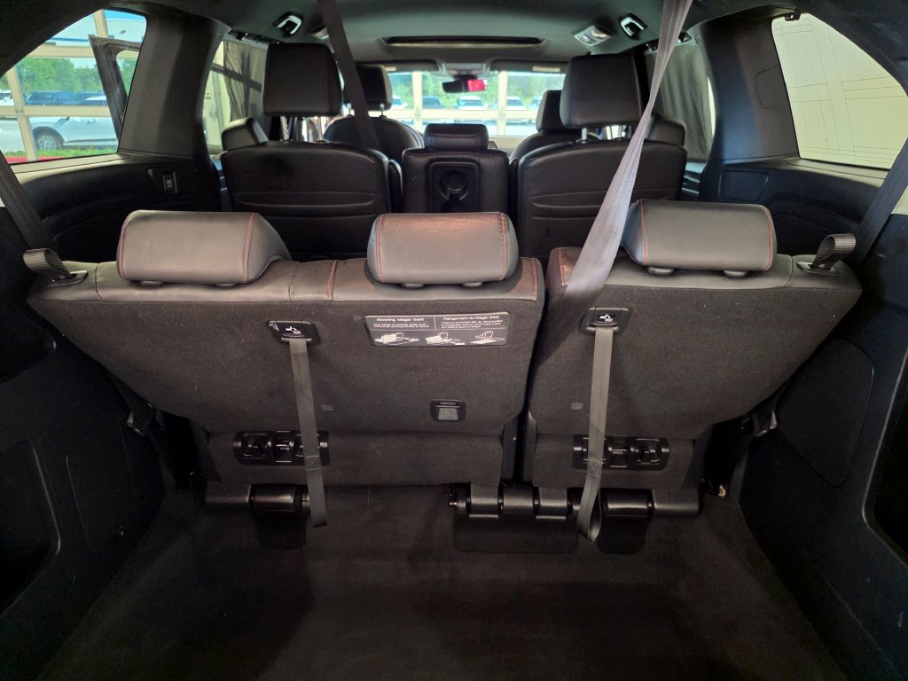 Used 2023 Honda Odyssey Sport image 39