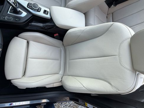 Used 2015 BMW M235i Convertible image 45