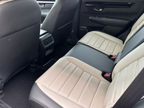 Certified 2024 Honda CR-V Sport Touring image 5
