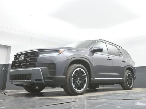New 2026 Honda Pilot Touring image 47