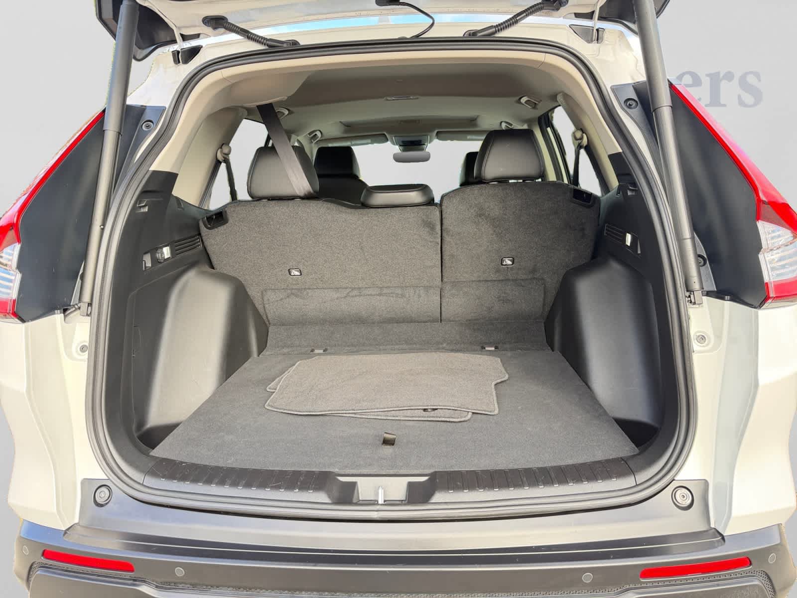 Used 2025 Honda CR-V EX-L image 4