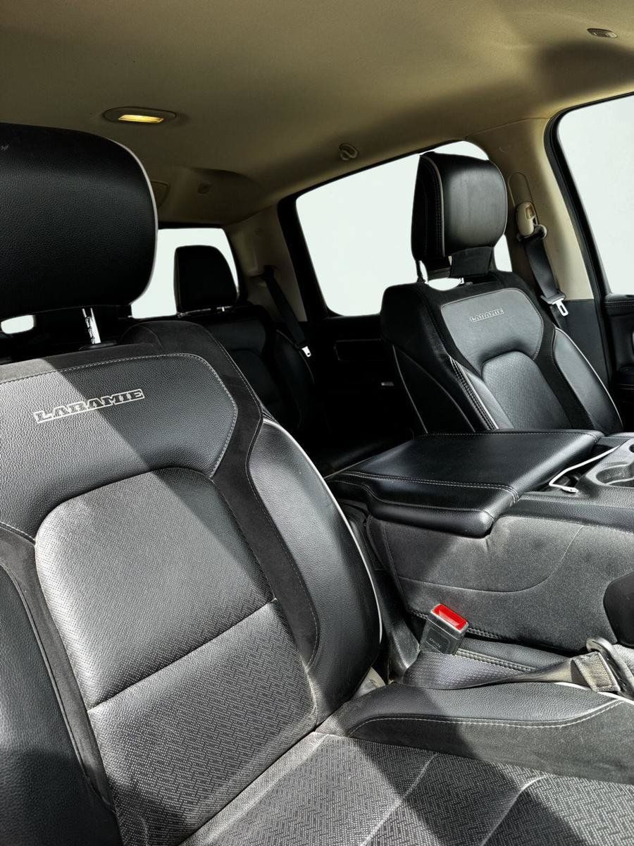 Used 2020 RAM 1500 Laramie AWD/4WD image 13