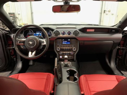 Used 2017 Ford Mustang GT w/ GT Performance Package image 34