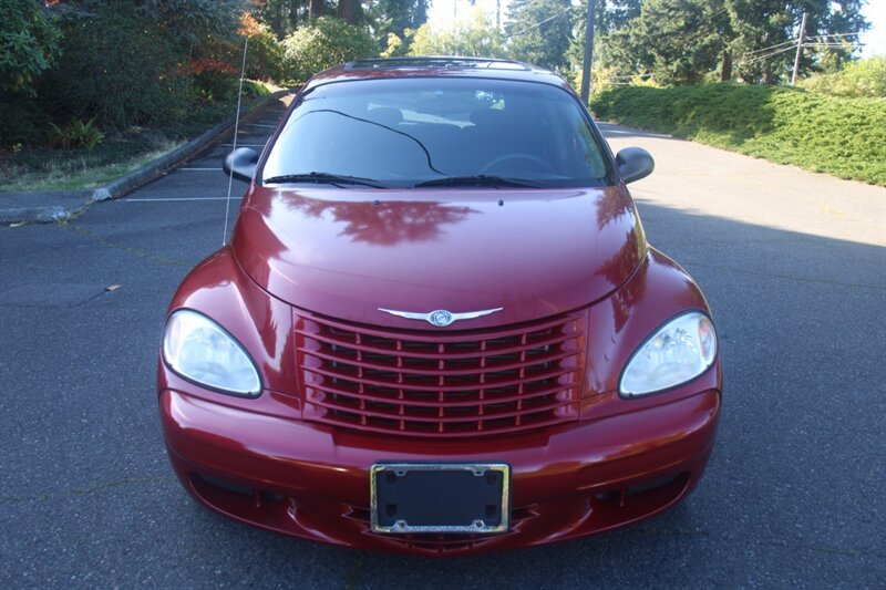 Used 2005 Chrysler PT Cruiser FWD image 10