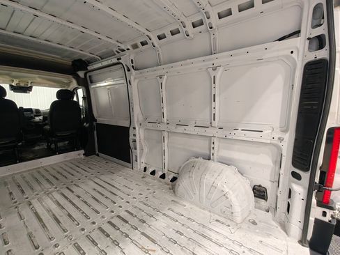 Used 2023 RAM ProMaster 2500 FWD image 27