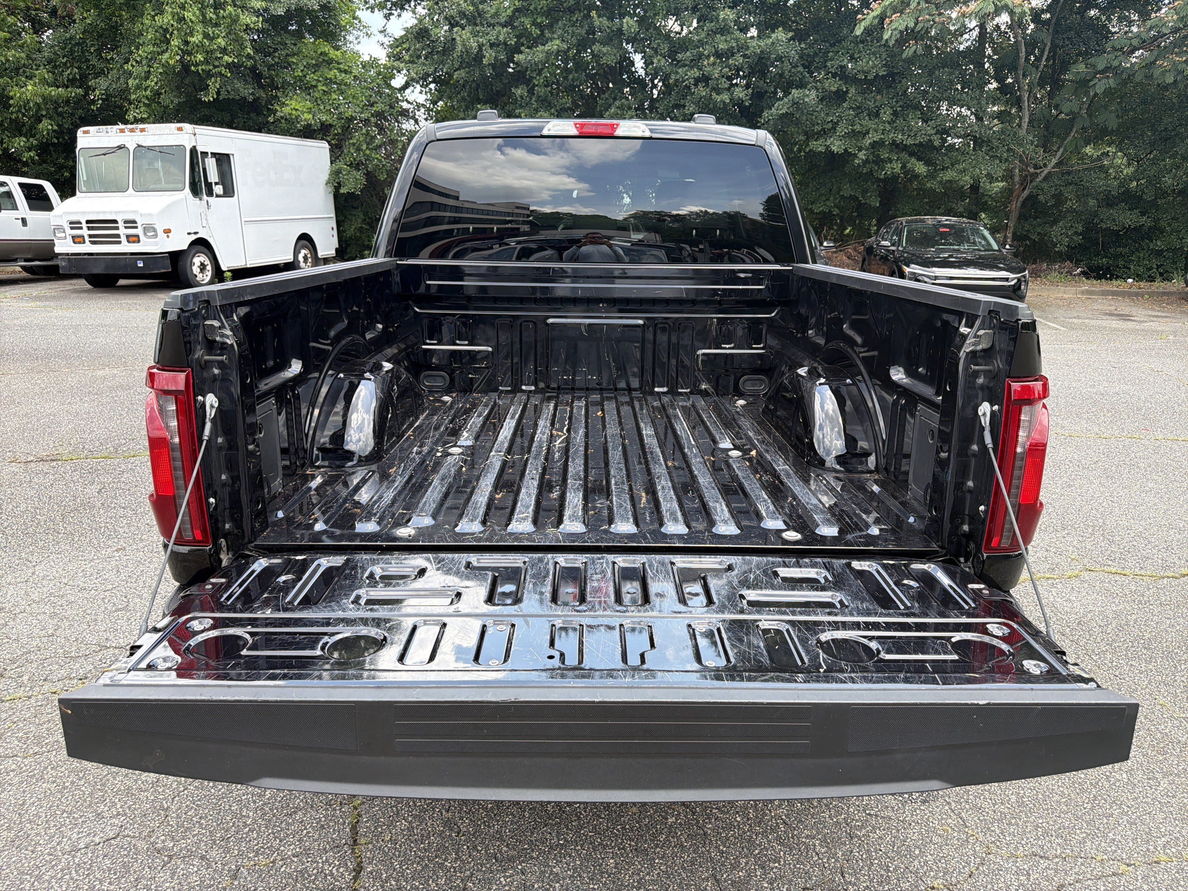 Used 2025 Ford F150 XLT w/ Equipment Group 301A Standard AWD/4WD image 18