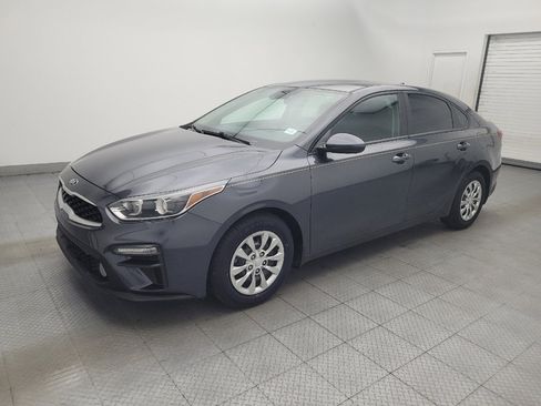 Used 2020 Kia Forte Sedan FWD image 2