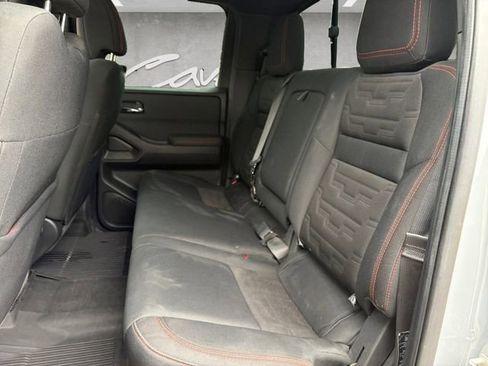 Used 2022 Nissan Frontier PRO-4X image 22