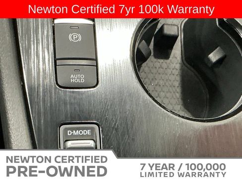 Used 2025 Nissan Rogue SV FWD image 30