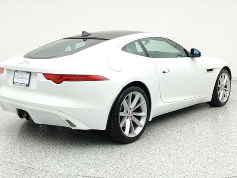 Used 2016 Jaguar F-TYPE S RWD image 5